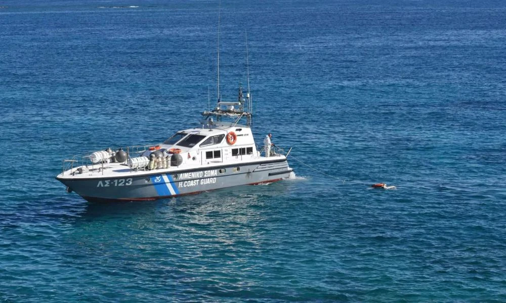 Φορτηγό πλοίο προσάραξε στη Λάρυμνα - Έσπευσε άμεσα ρυμουλκό